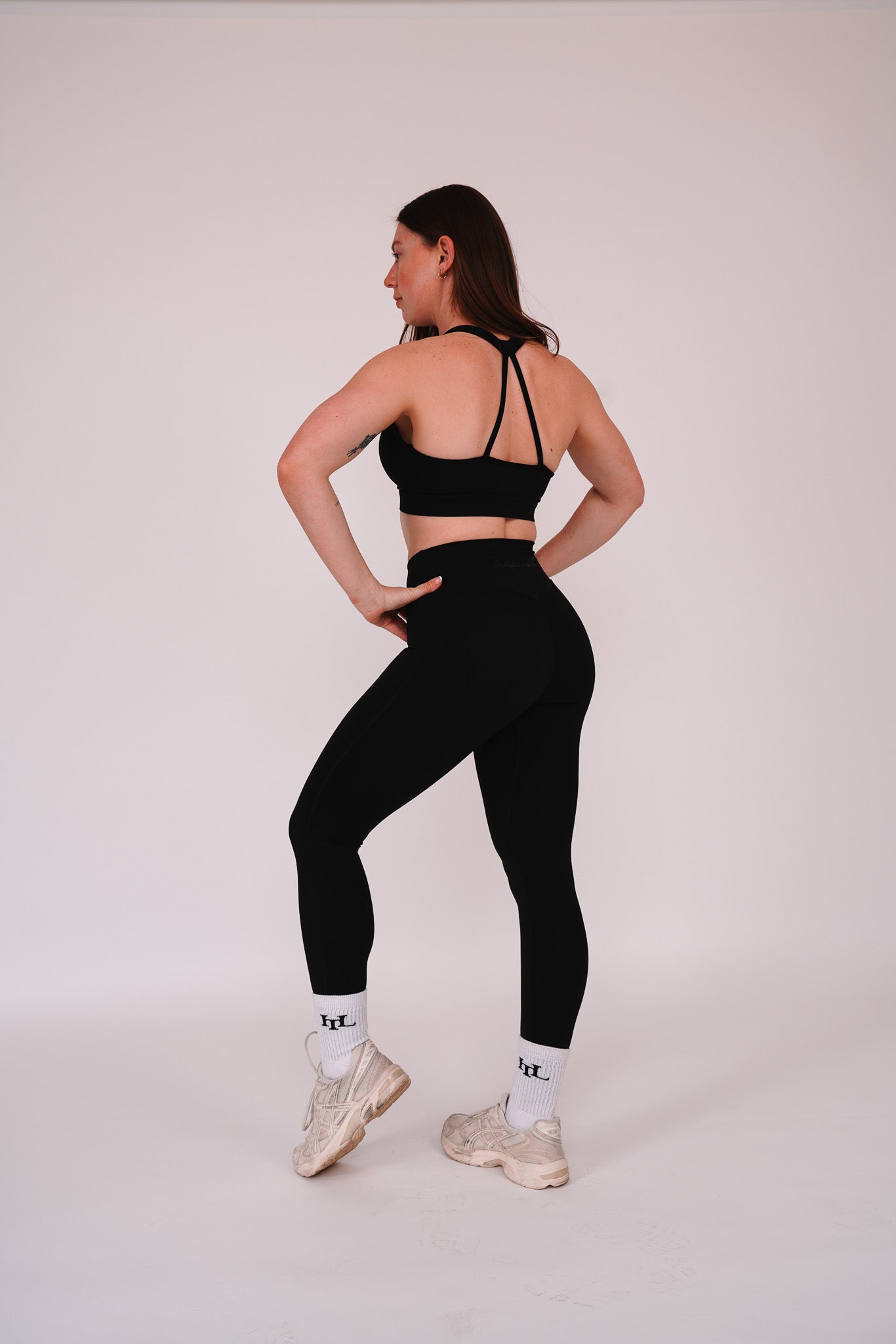 Momentum Sports Bra | Jet Black